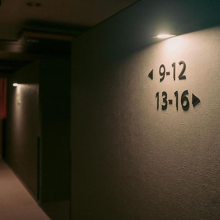 Tanegashima Araki Hotel Nishinoomote Екстер'єр фото