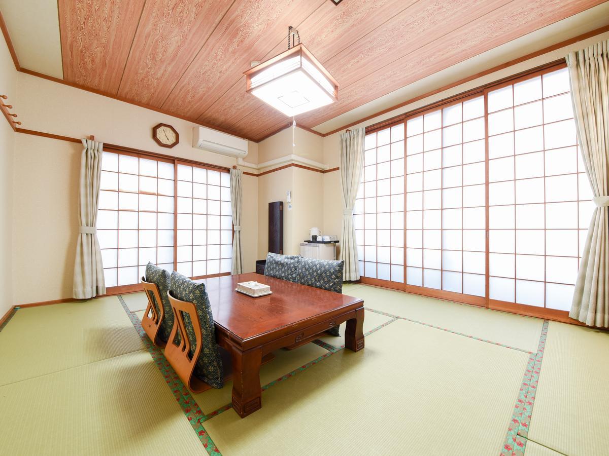 Tanegashima Araki Hotel Nishinoomote Екстер'єр фото